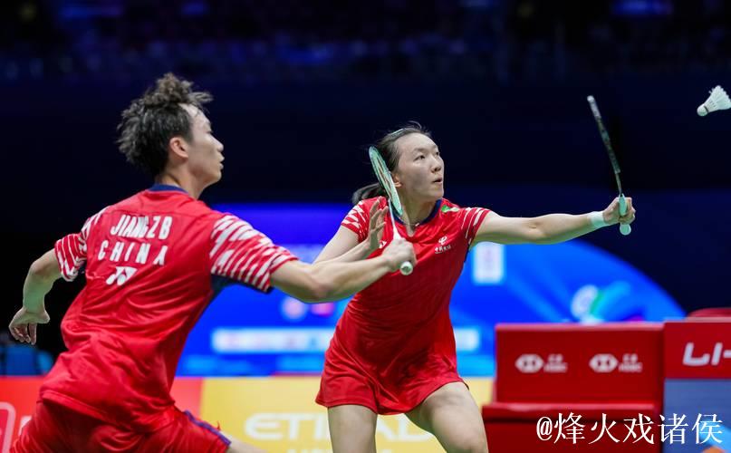 中国羽毛球大师赛:两对中国混双组合止步半决赛 中国羽毛球大师赛:两对中国混双组合止步半决赛